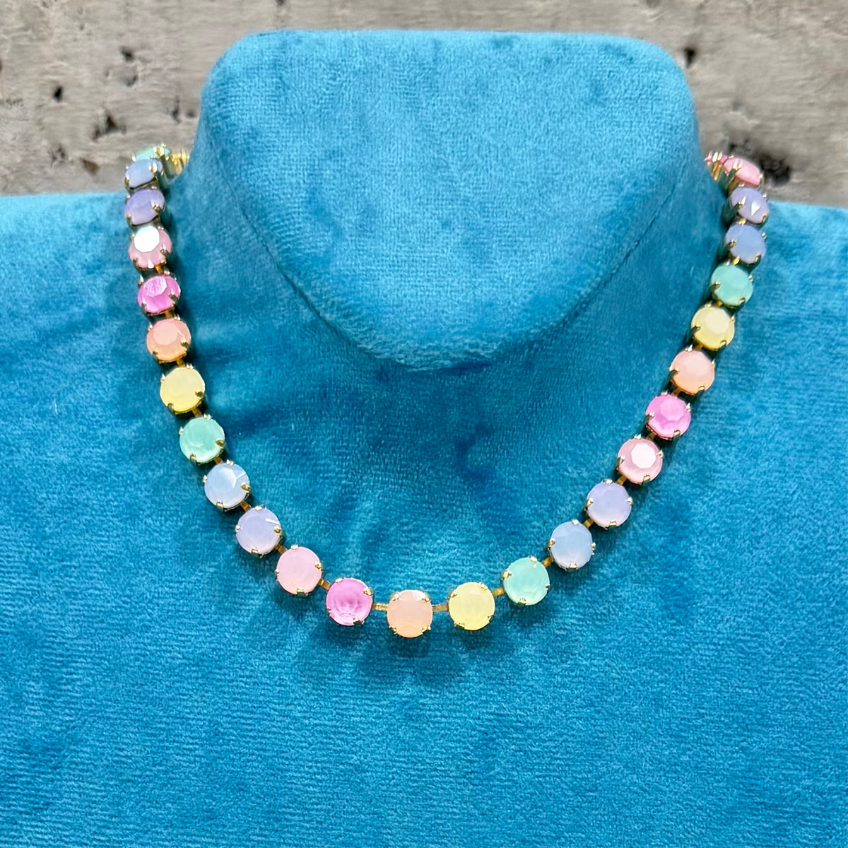 TOVA Oakland Necklace - White Opal Fairy Dust