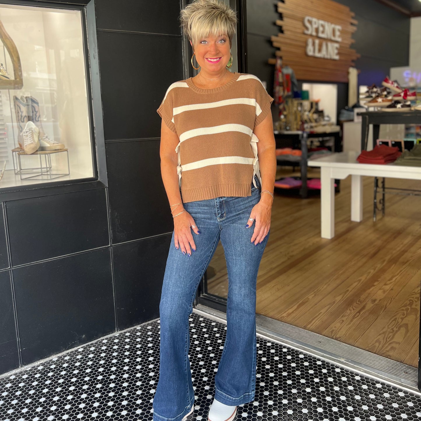 It's Bow Season Top - Tan/Cream