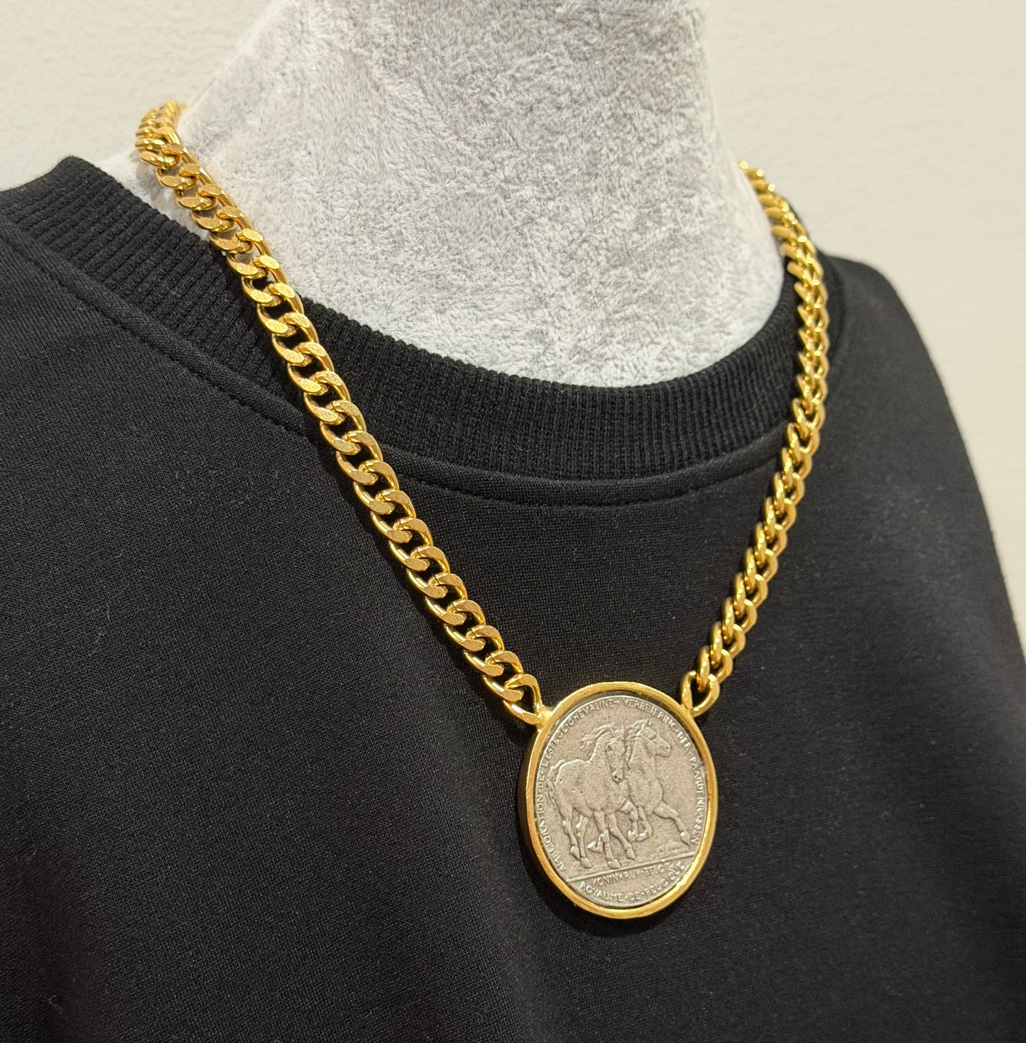 Blackwell Horse Necklace - Gold/Silver
