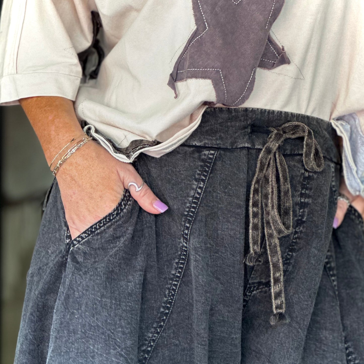 The Aladdin Pants- Black