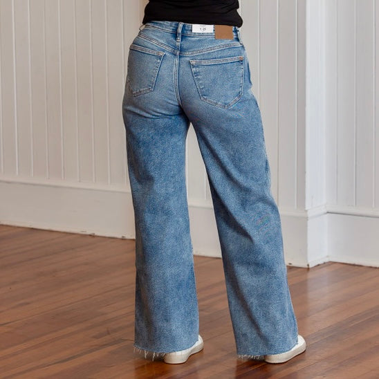 Judy Blue Vintage Wash Wide Leg Jeans