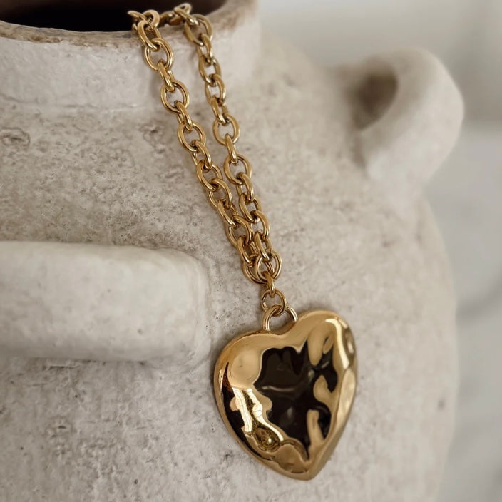 Lola Necklace
