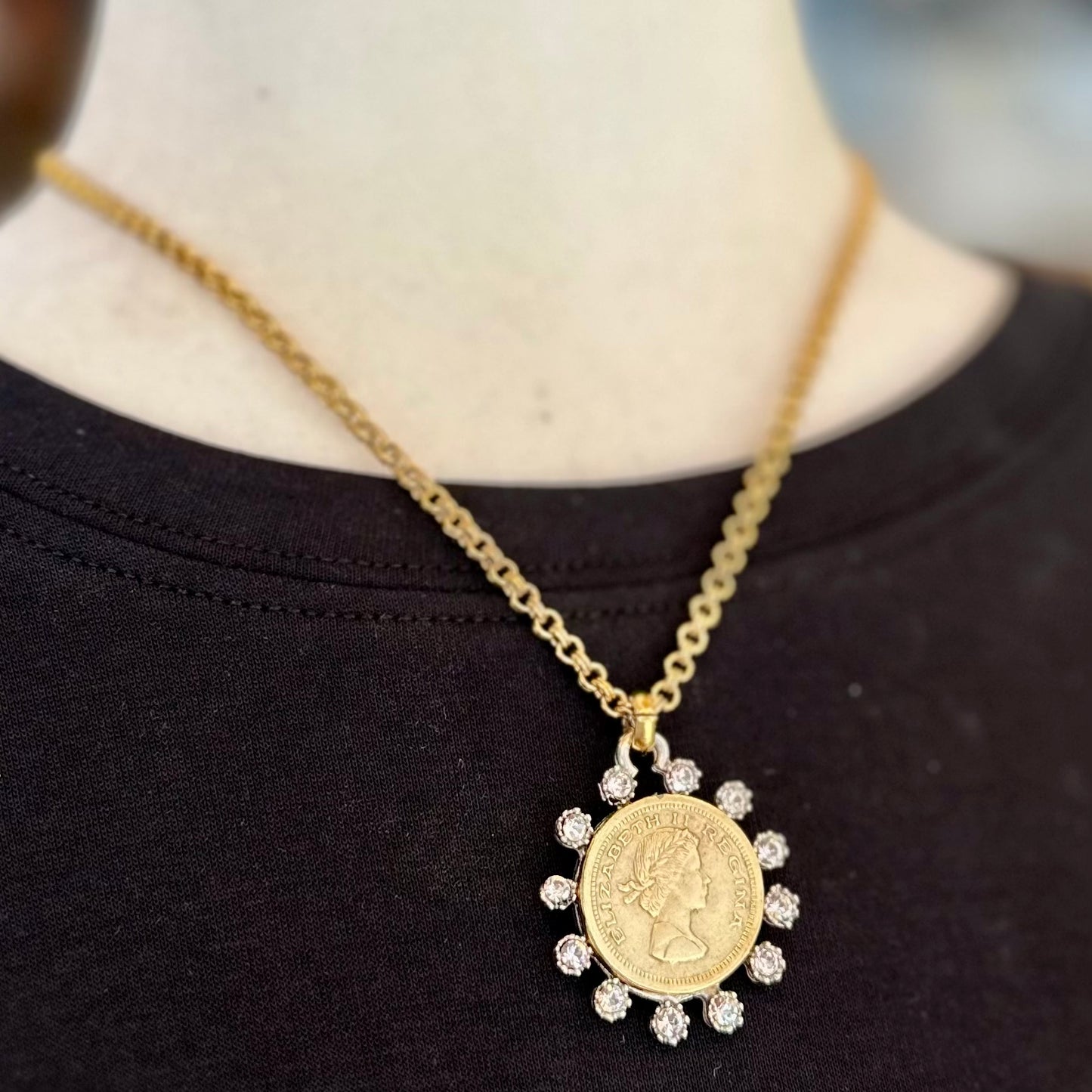 The Elizabeth Necklace