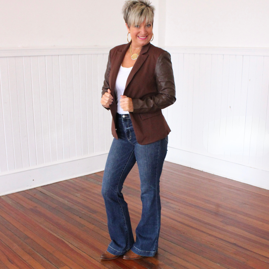 Kelli's Favorite Fall Blazer- Brown