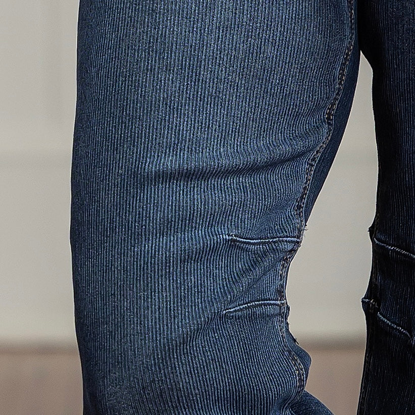 Risen Crop Barrel Texture Jeans - Dark