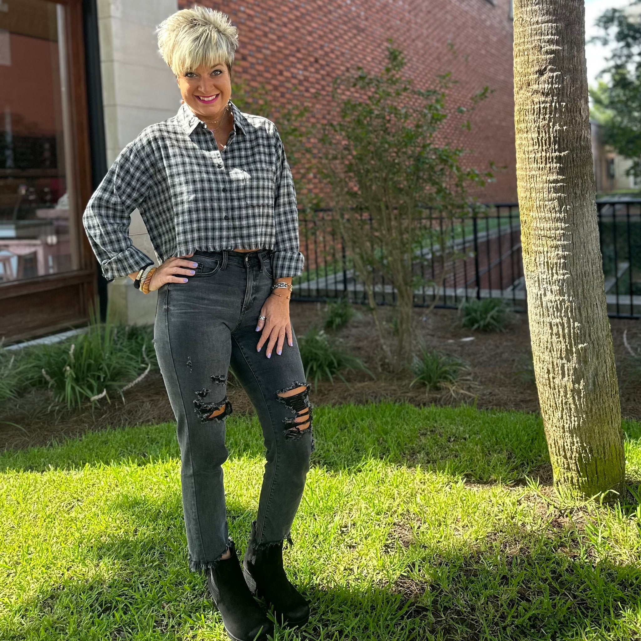 Perfect Cropped Flannel - Black