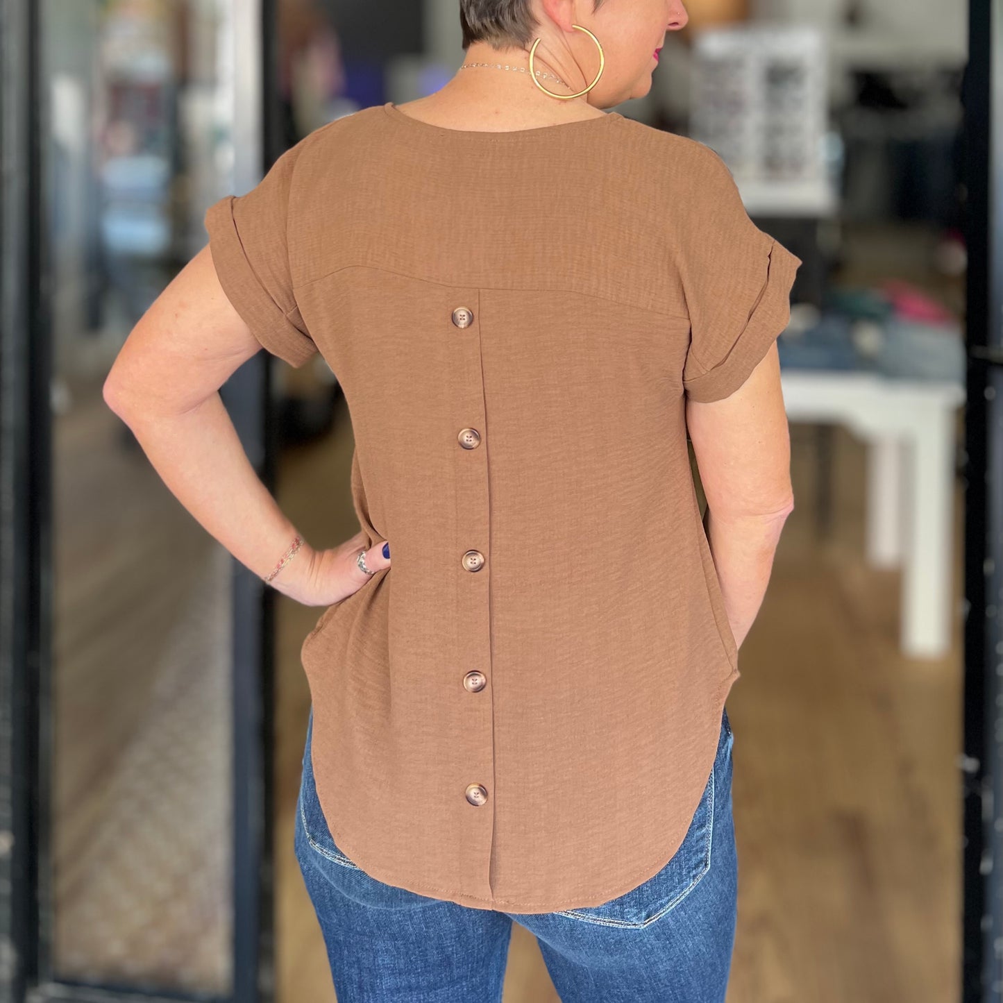 Savvy in Mocha Top