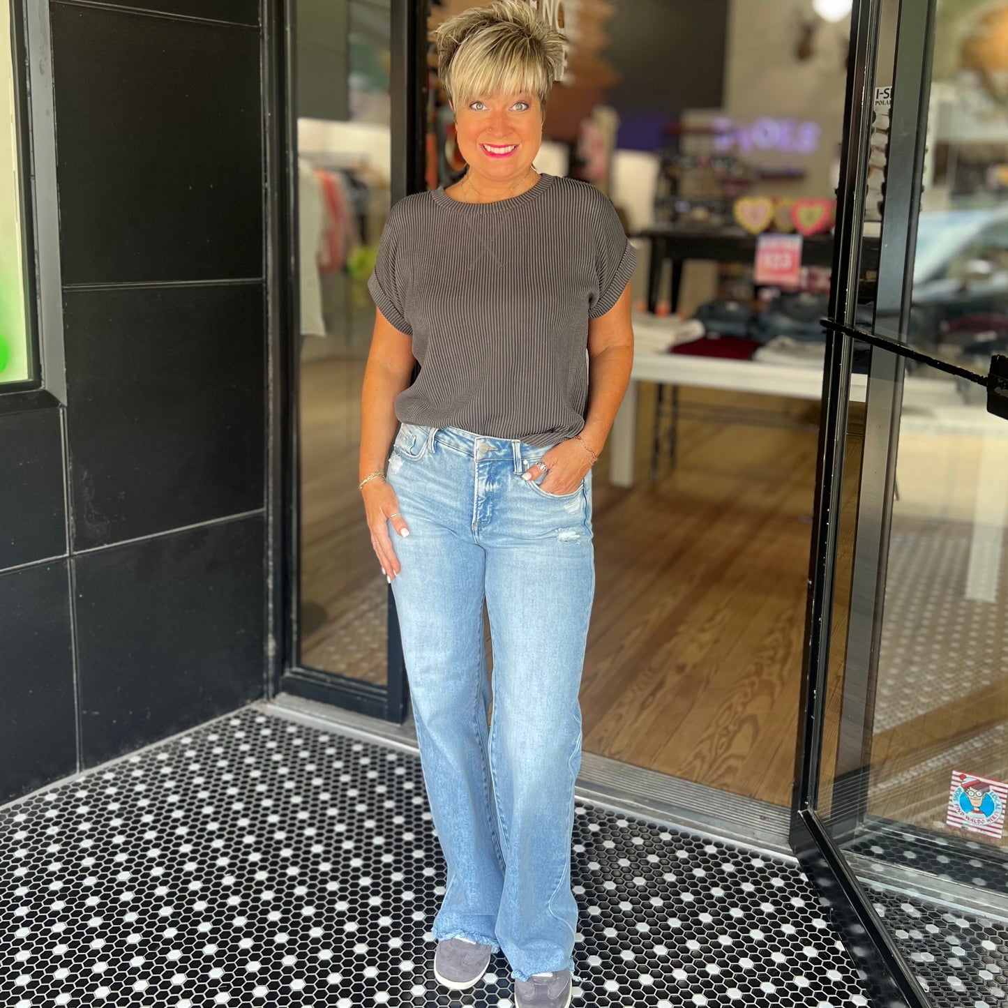 Risen TC Mid-Rise Wide Jeans- Light