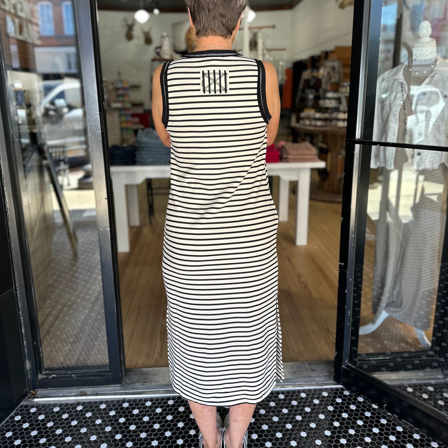 Huntington Beach Dress - Black/Cream