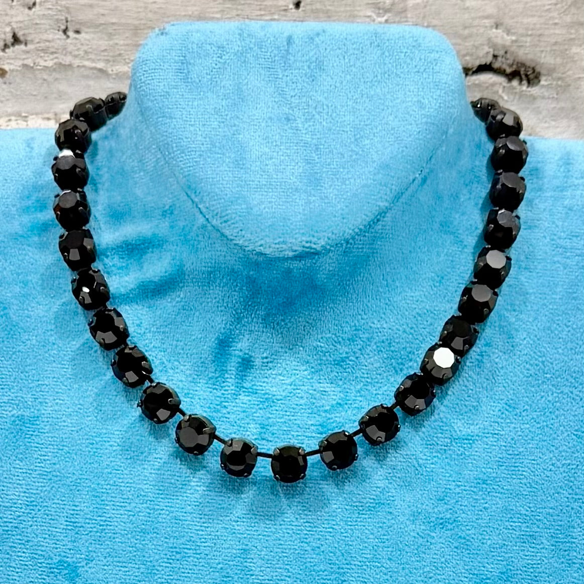 TOVA Trentley Necklace - Smutt