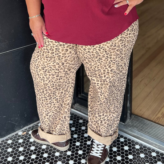 Risen Mid-Rise Cropped Barrel Jeans - Leopard