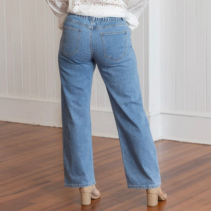 Bringing he 80's Back Jeans - Denim