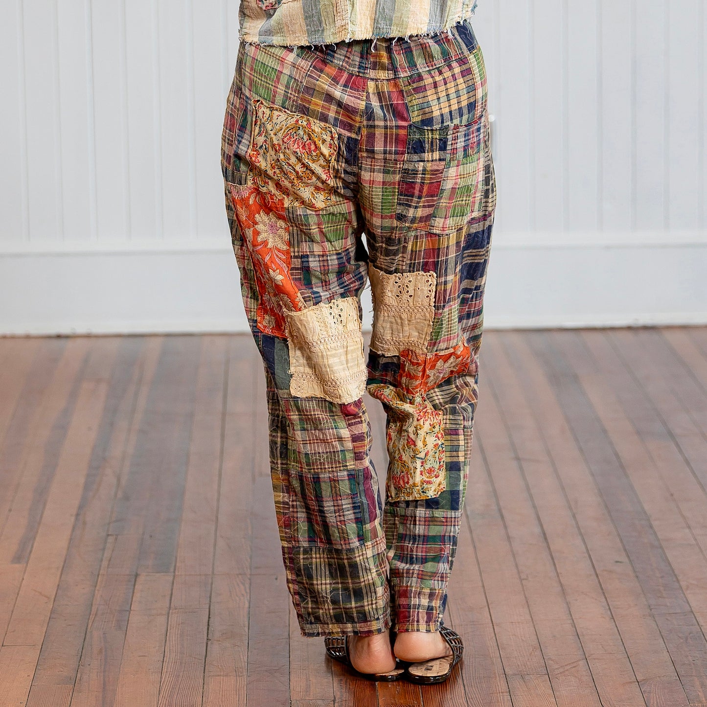 Traveling On Pants - Red/Navy