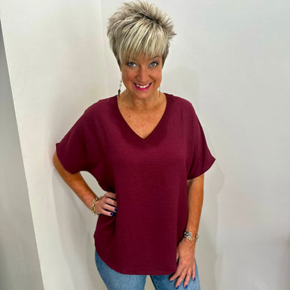 Rumor has it Top - Burgundy