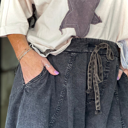 The Aladdin Pants- Black