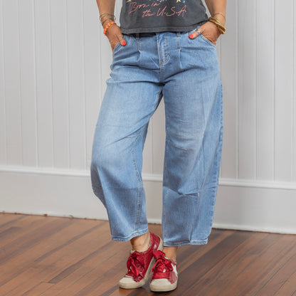 Risen Mid-Rise Cropped Wide Volume Leg Jeans