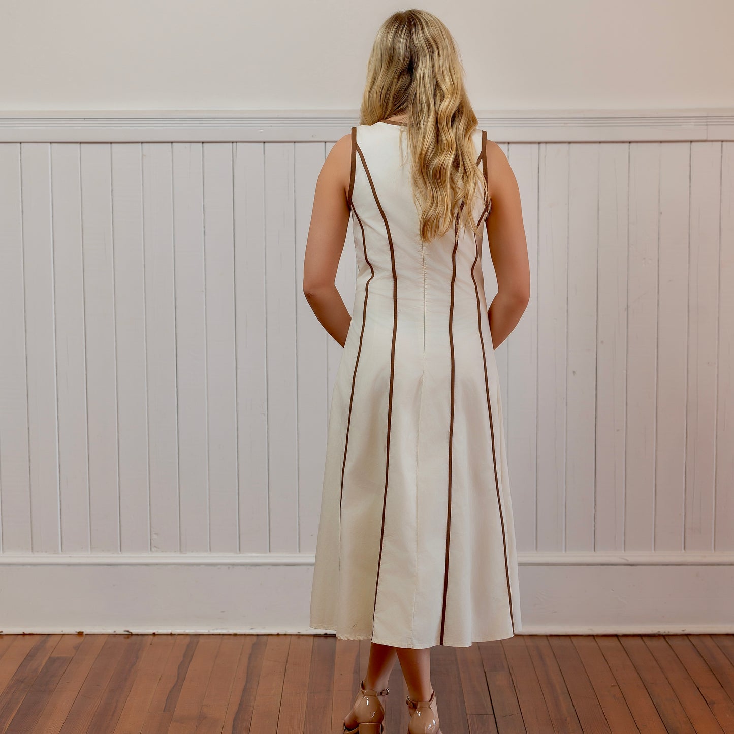 Bold and Beautiful Dress - Ivory/Brown