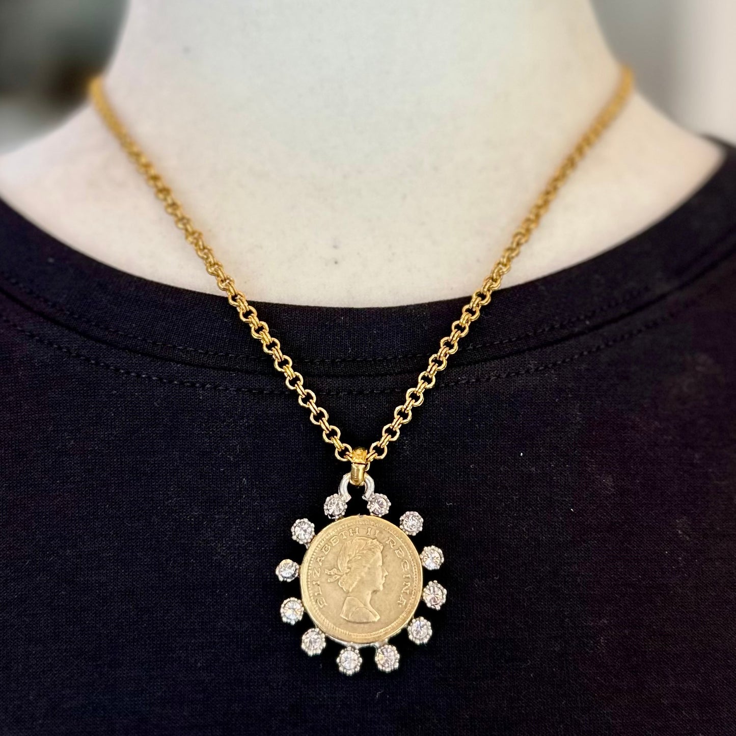 The Elizabeth Necklace