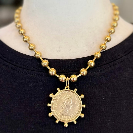 Elizabeth II Choker
