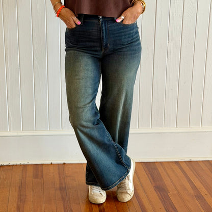 Judy Blue HW Lux Retro Wide w/ Adjustable BK Tab - Whisky Night