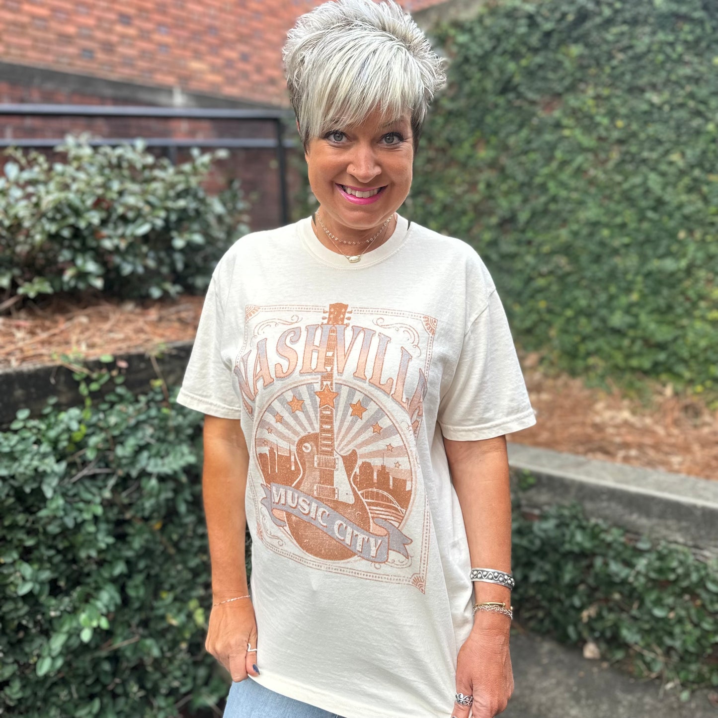 Nashville Graphic Tee