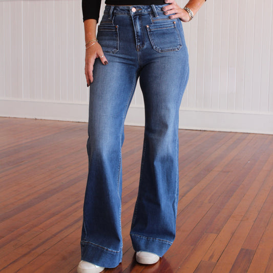 Risen HR Wide Flare Patch Pocket Jeans