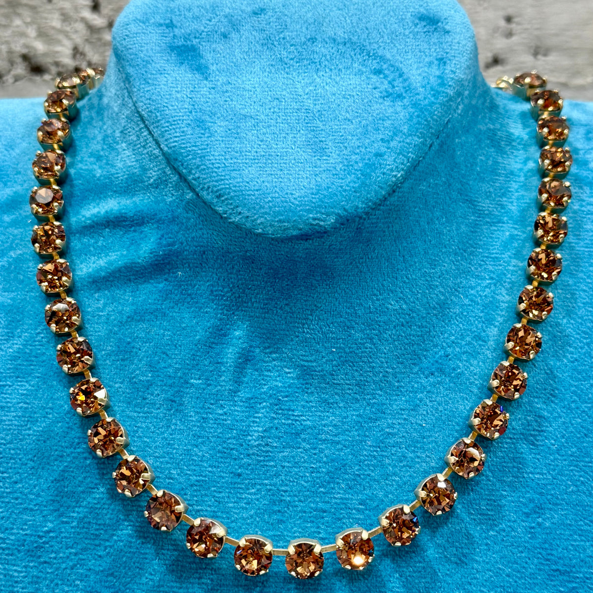 TOVA Oakland Necklace - Smoked Quartz