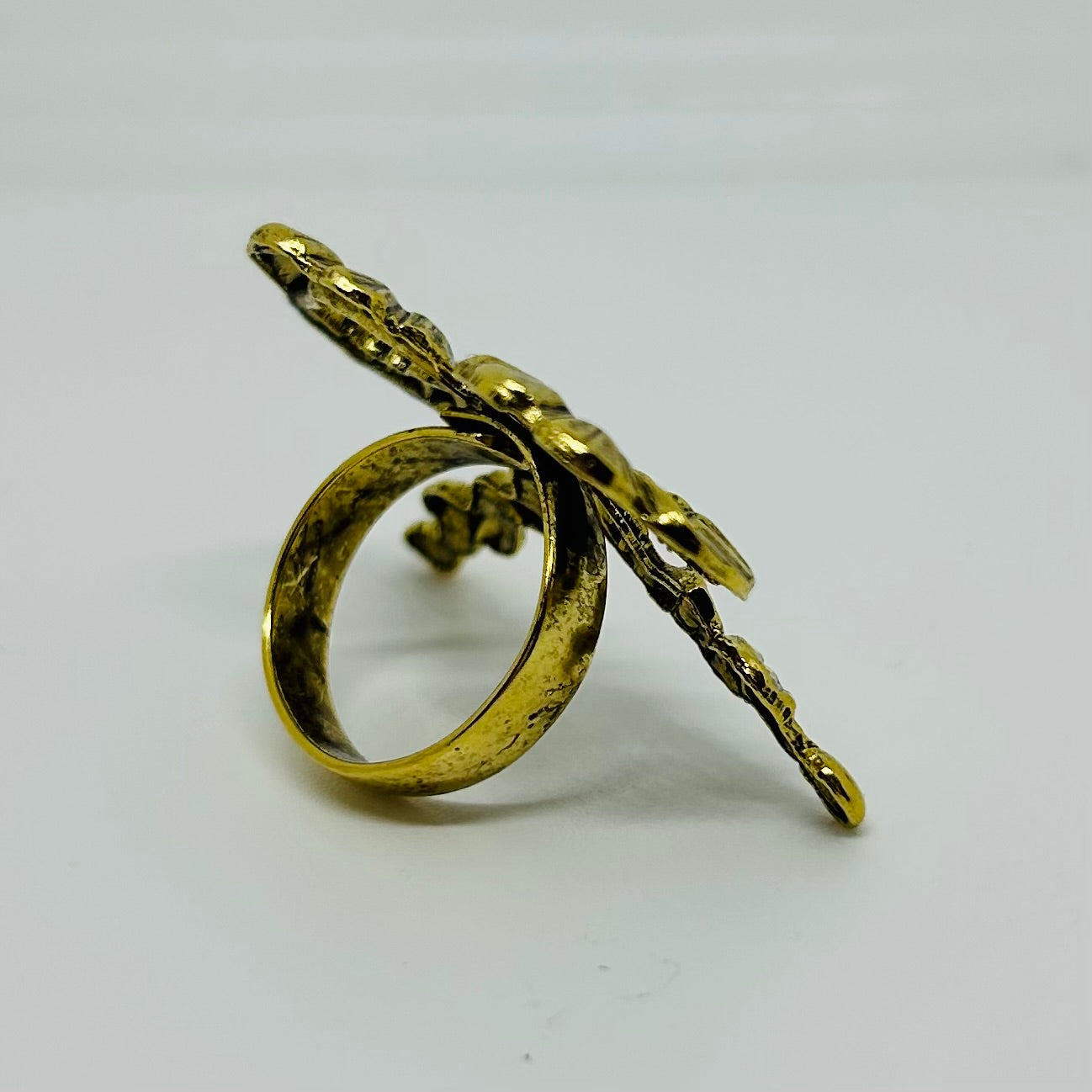 Vintage Ribbon Ring