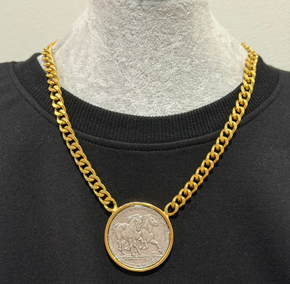 Blackwell Horse Necklace - Gold/Silver