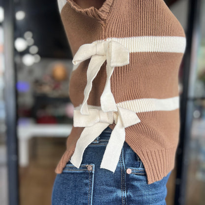 It's Bow Season Top - Tan/Cream