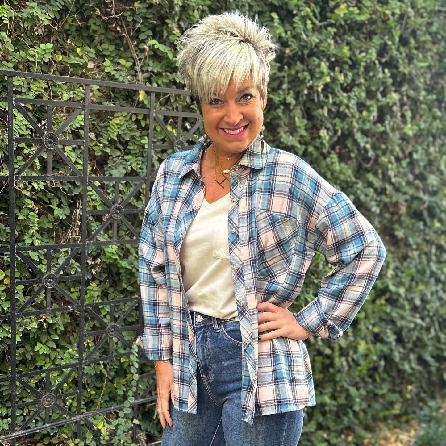 The Perfect Boyfriend Flannel- Teal