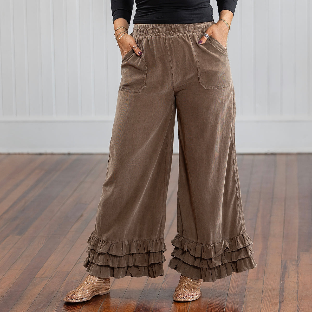 Soulful Ruffle Pants - Brown