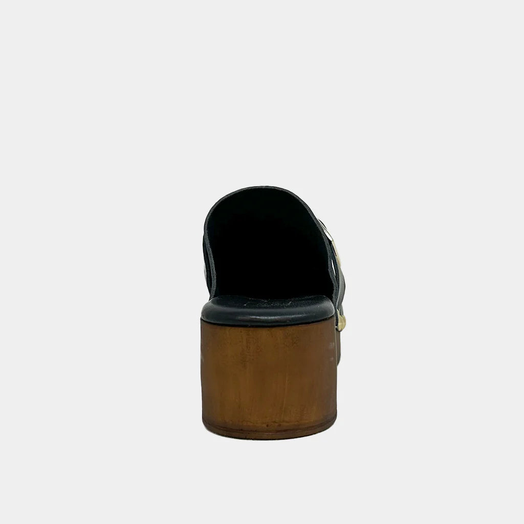 Fabiana Clog - Black