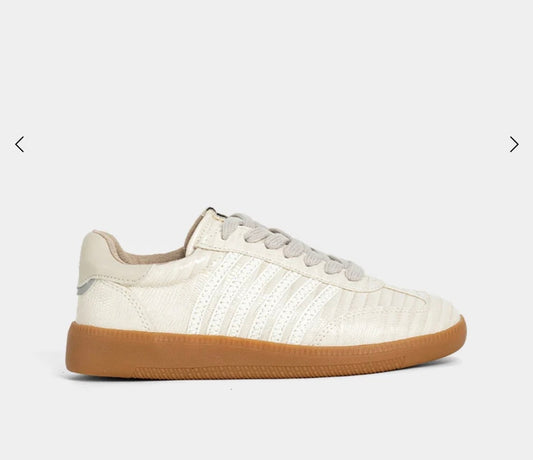 Stevie Sneaker - Bone Lizard