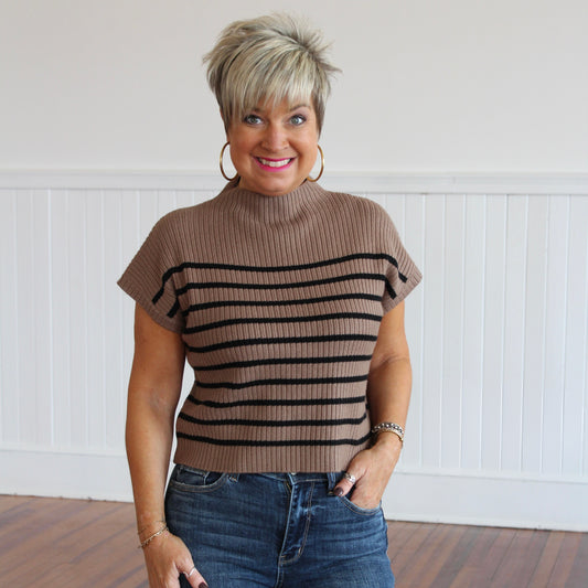 Line & Loft Pullover - Mocha