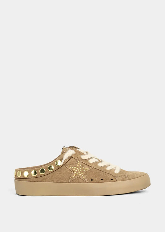 Pia Sneaker - Camel Suede