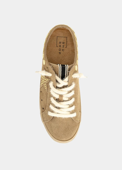 Pia Sneaker - Camel Suede