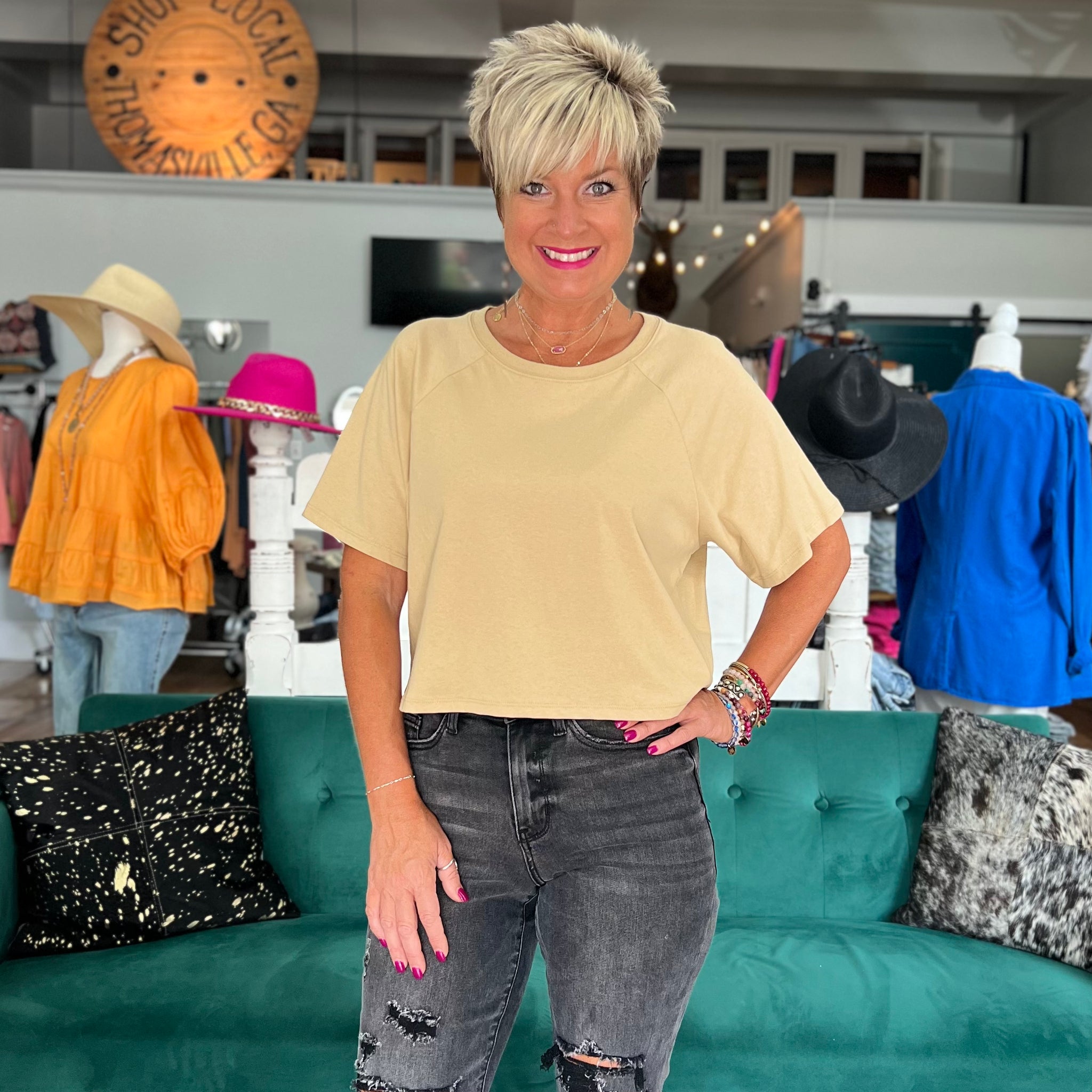 A Boxy Basic Top - Khaki