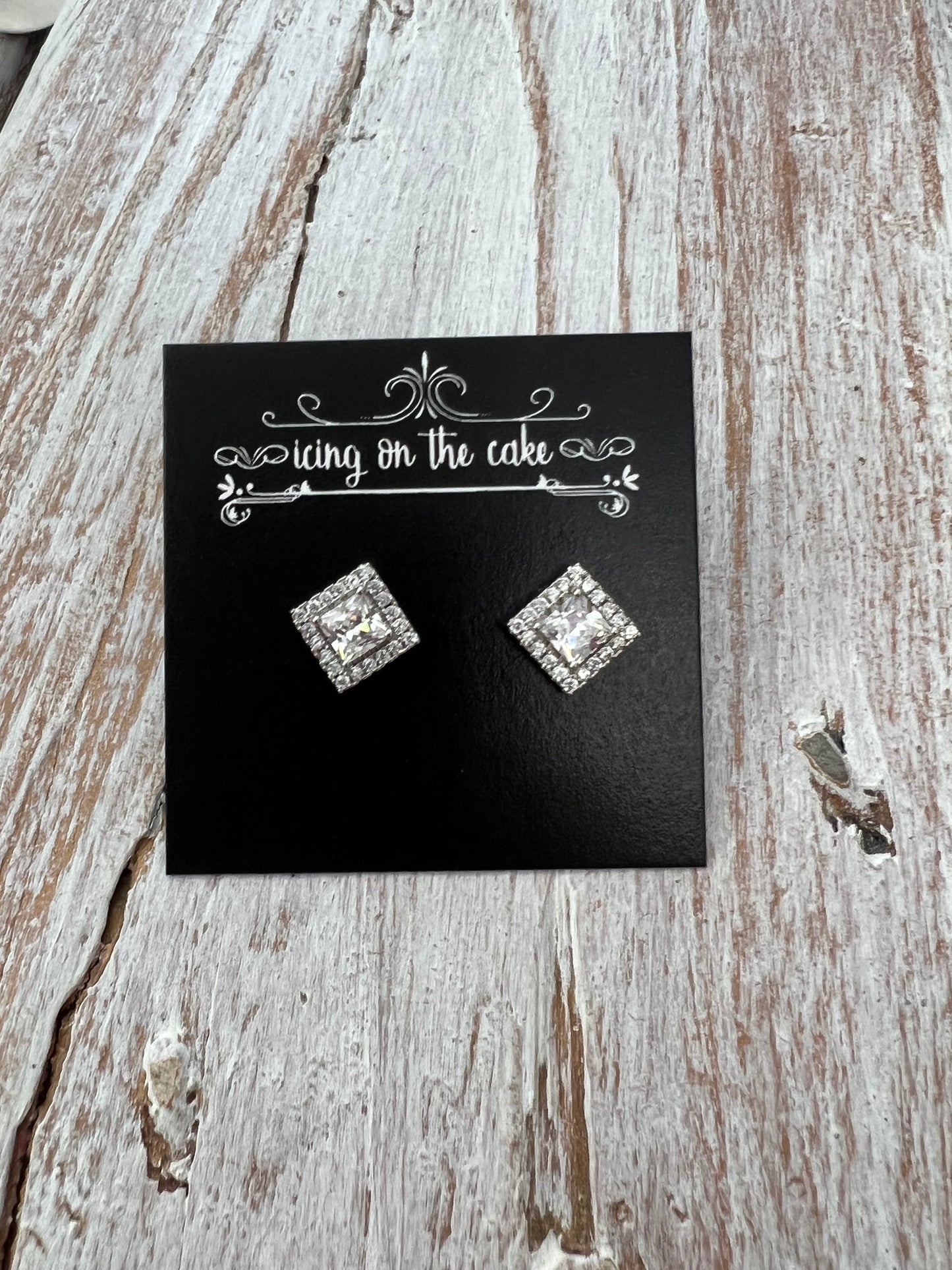 A Sqaure Diamond Stud